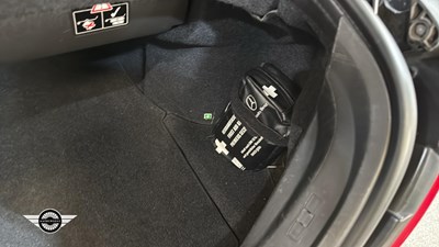 Lot 238 - 2003 MERCEDES CLK 500 AVANTGARDE AUTO