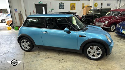 Lot 562 - 2004 MINI ONE