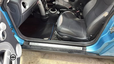 Lot 562 - 2004 MINI ONE