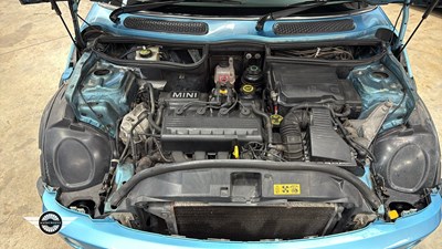Lot 562 - 2004 MINI ONE