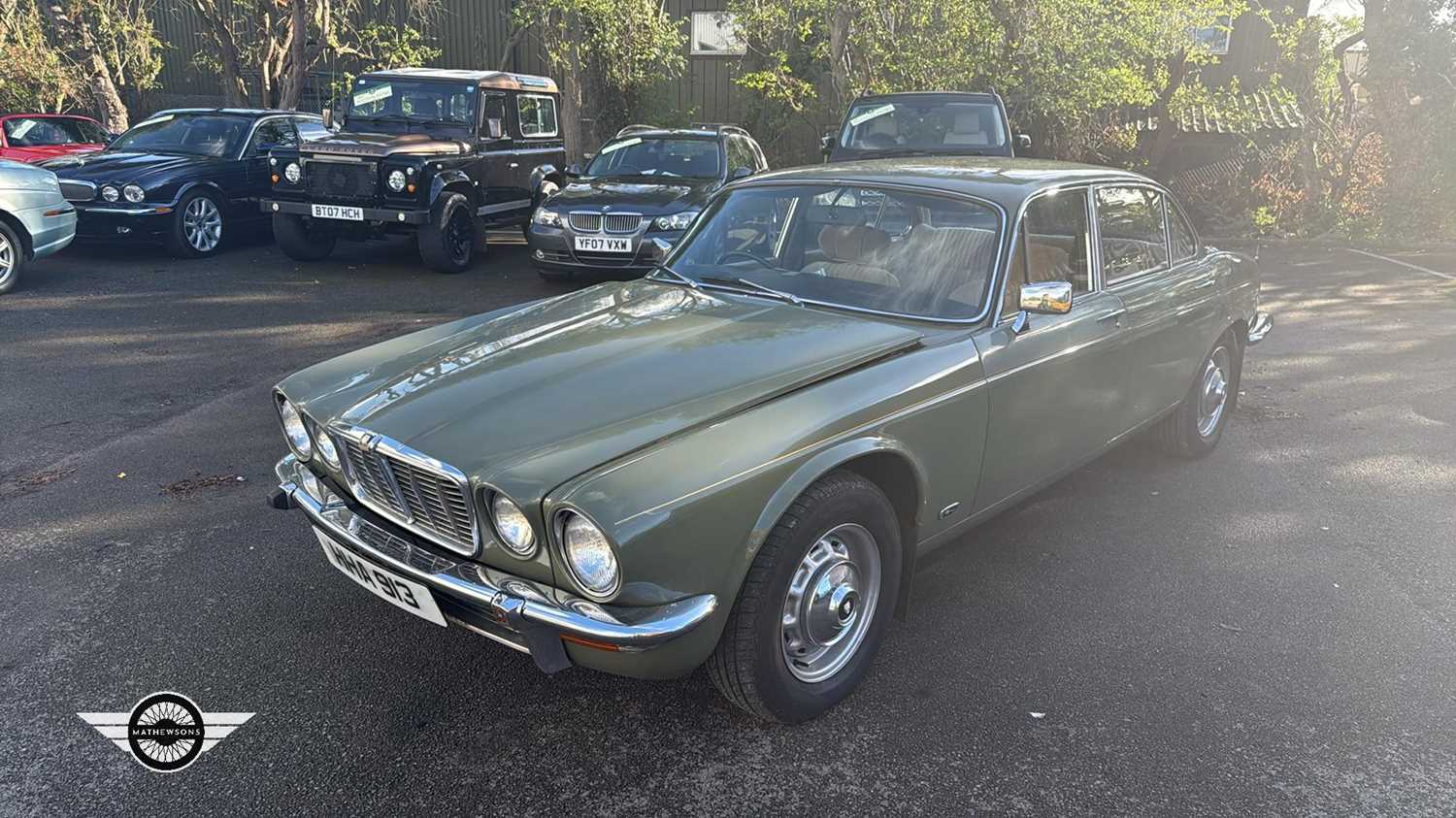 Lot 722 - 1975 JAGUAR XJ 3.4 AUTO