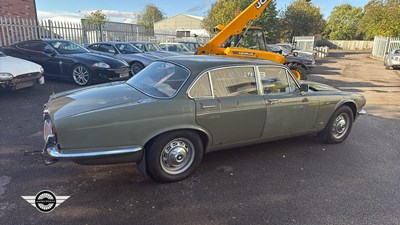 Lot 722 - 1975 JAGUAR XJ 3.4 AUTO