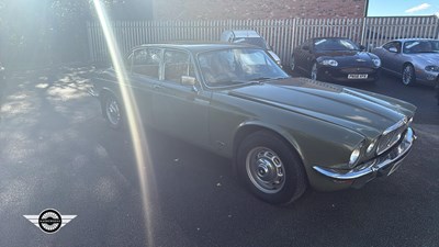 Lot 722 - 1975 JAGUAR XJ 3.4 AUTO