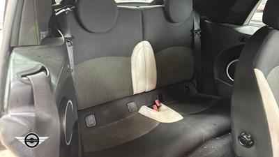 Lot 564 - 2009 MINI COOPER