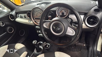 Lot 564 - 2009 MINI COOPER
