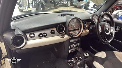 Lot 564 - 2009 MINI COOPER