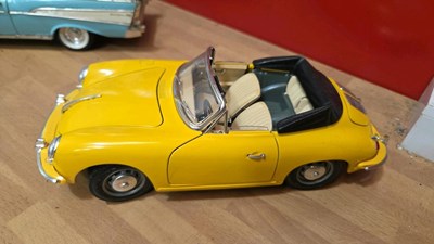 Lot 79 - SELECTION OF 1/24 & 1/18 SCALE MODEL CARS