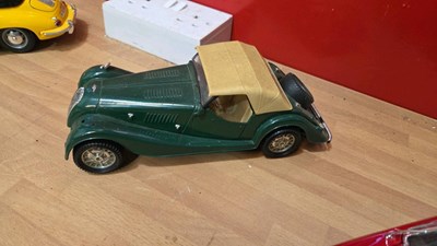 Lot 79 - SELECTION OF 1/24 & 1/18 SCALE MODEL CARS