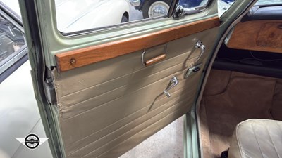 Lot 604 - 1962 WOLSELEY 1500