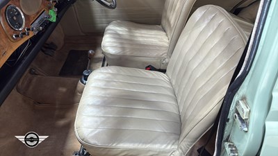 Lot 604 - 1962 WOLSELEY 1500