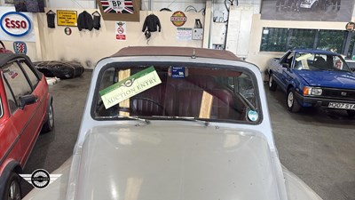 Lot 536 - 1955 DAIMLER CONQUEST/CENTURY