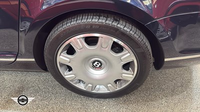 Lot 854 - 2005 BENTLEY CONTINENTAL FLYING SPUR A