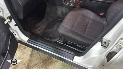 Lot 172 - 1996 MERCEDES C220 ELEGANCE DIESEL A