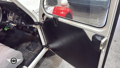 Lot 642 - 1989 CITROEN 2CV6 DOLLY