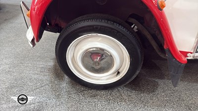 Lot 642 - 1989 CITROEN 2CV6 DOLLY