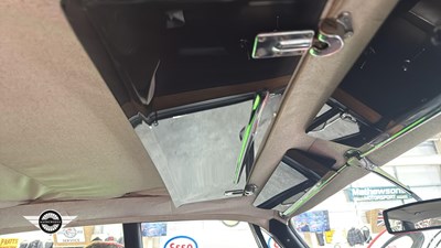 Lot 840 - 1968 ROVER 2000 TC