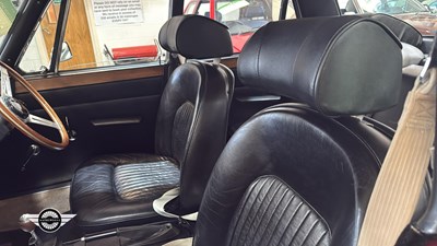 Lot 840 - 1968 ROVER 2000 TC