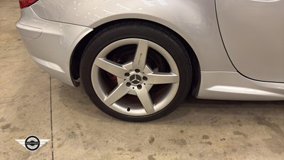 Lot 42 - 2005 MERCEDES SLK280 AUTO