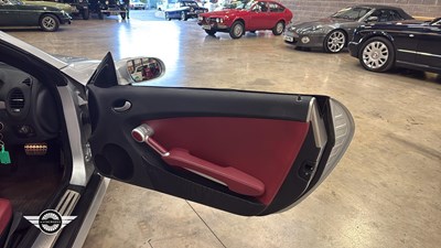 Lot 42 - 2005 MERCEDES SLK280 AUTO