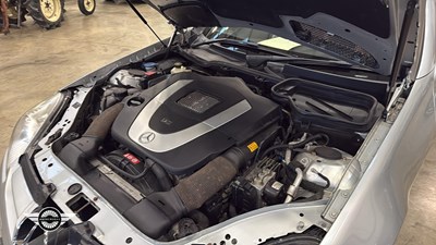 Lot 42 - 2005 MERCEDES SLK280 AUTO