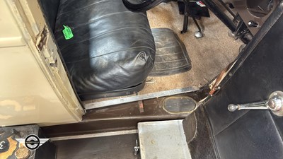 Lot 57 - 1930 MORRIS COWLEY