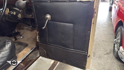 Lot 57 - 1930 MORRIS COWLEY