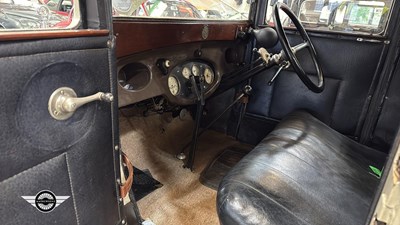 Lot 57 - 1930 MORRIS COWLEY