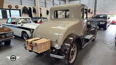 Lot 57 - 1930 MORRIS COWLEY