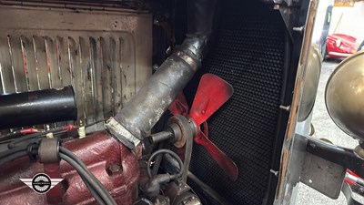 Lot 57 - 1930 MORRIS COWLEY