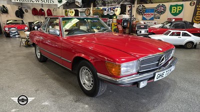 Lot 860 - 1980 MERCEDES 350 SL AUTO