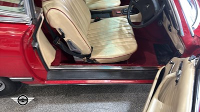 Lot 860 - 1980 MERCEDES 350 SL AUTO