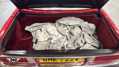 Lot 860 - 1980 MERCEDES 350 SL AUTO
