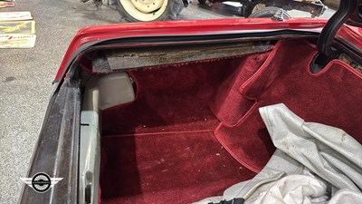 Lot 860 - 1980 MERCEDES 350 SL AUTO