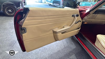 Lot 860 - 1980 MERCEDES 350 SL AUTO
