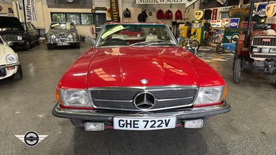 Lot 860 - 1980 MERCEDES 350 SL AUTO