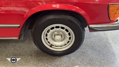 Lot 860 - 1980 MERCEDES 350 SL AUTO