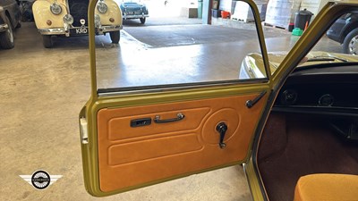 Lot 18 - 1976 LEYLAND CARS MINI CLUBMAN 1100