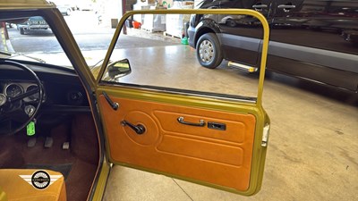 Lot 18 - 1976 LEYLAND CARS MINI CLUBMAN 1100