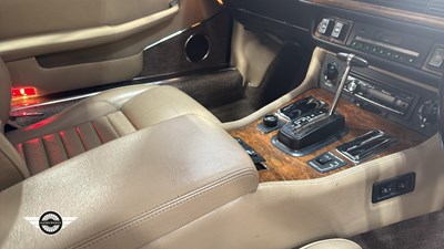 Lot 46 - 1989 JAGUAR XJS HE AUTO