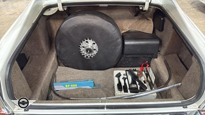 Lot 46 - 1989 JAGUAR XJS HE AUTO