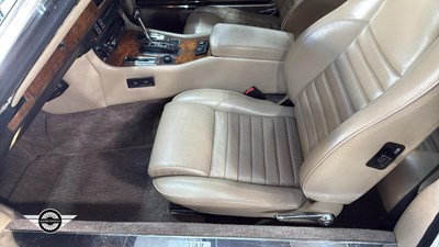 Lot 46 - 1989 JAGUAR XJS HE AUTO