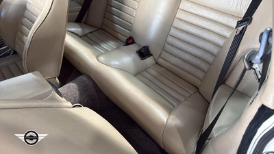 Lot 46 - 1989 JAGUAR XJS HE AUTO