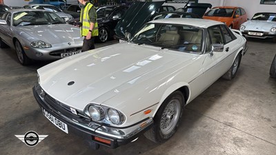Lot 46 - 1989 JAGUAR XJS HE AUTO