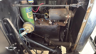 Lot 250 - 1938 MORRIS 8 -GPO LINESMAN VAN