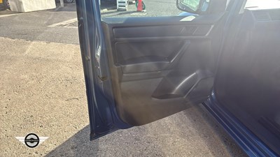 Lot 304 - 2016 VOLKSWAGEN CADDY C20 TRENDLINE TDI