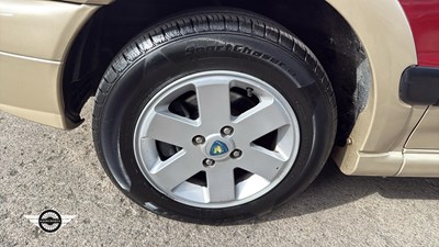Lot 584 - 2005 PROTON JUMBUCK GLS
