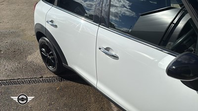 Lot 38 - 2012 MINI COUNTRYMAN COOPER D AUTO