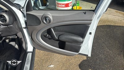 Lot 38 - 2012 MINI COUNTRYMAN COOPER D AUTO