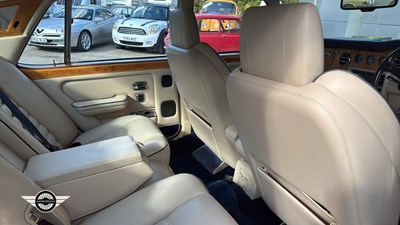 Lot 886 - 1993 BENTLEY TURBO R AUTO