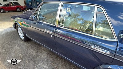 Lot 886 - 1993 BENTLEY TURBO R AUTO